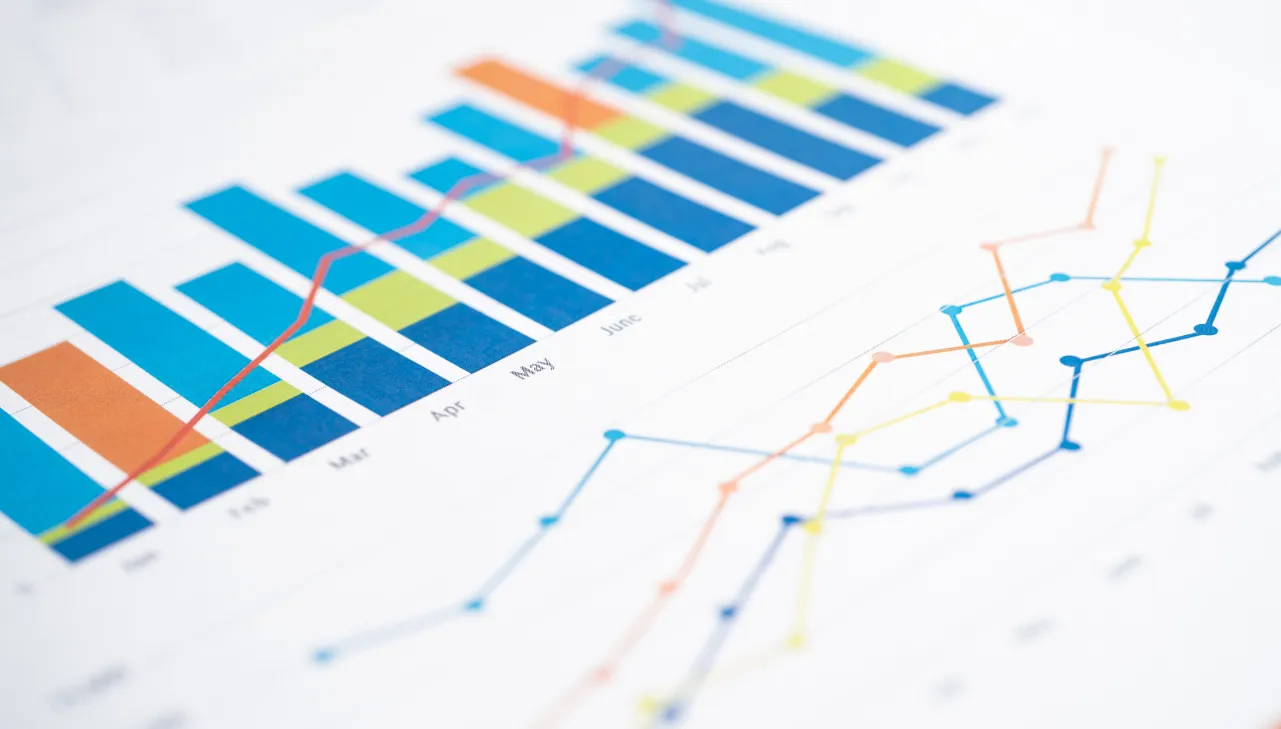 Maximize Business Growth with AWS Cloud Analytics